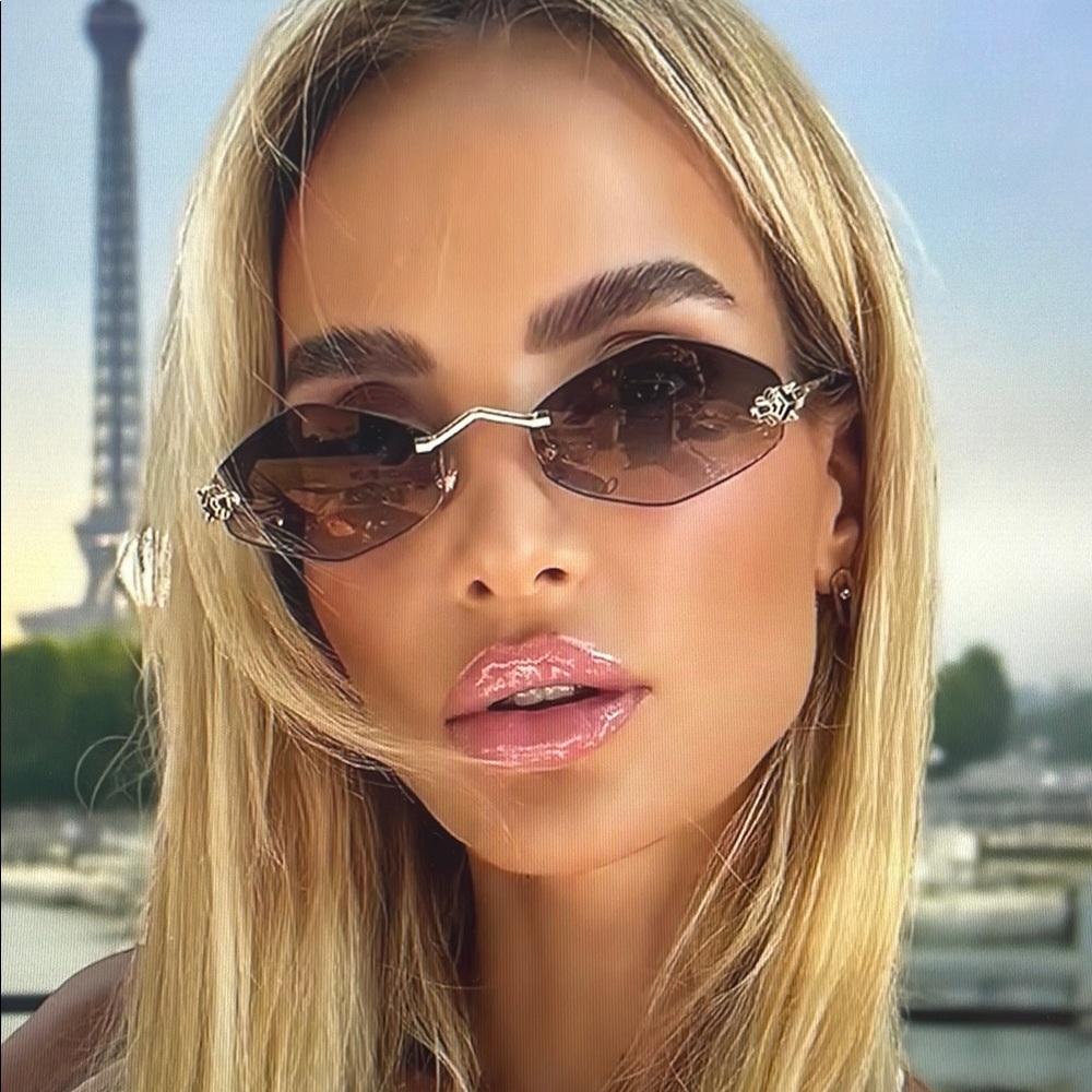 Stylish Black Sunglasses
